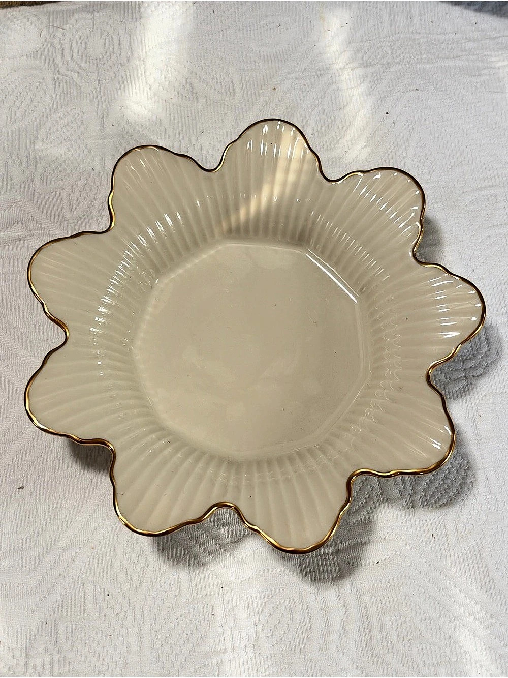 Lenox Ivory Fluted Blossom Bowl Gold Trim Flower Serving Dish